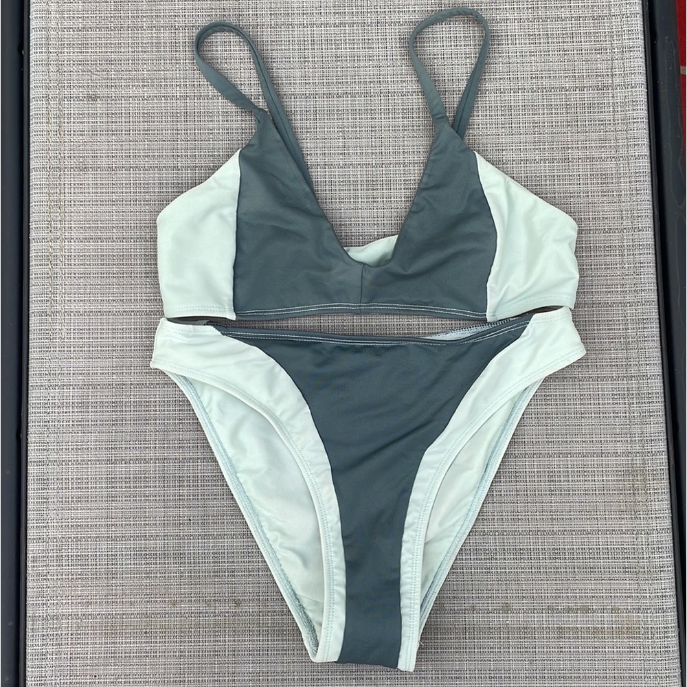 Seea bikini